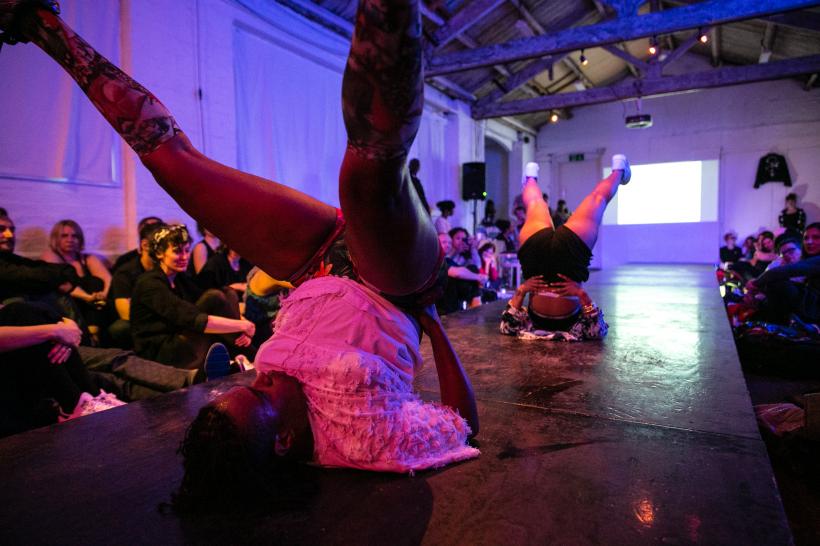 niv Acosta, Discotropic - Alien Talk Show, David Roberts Art Foundation, 2016.